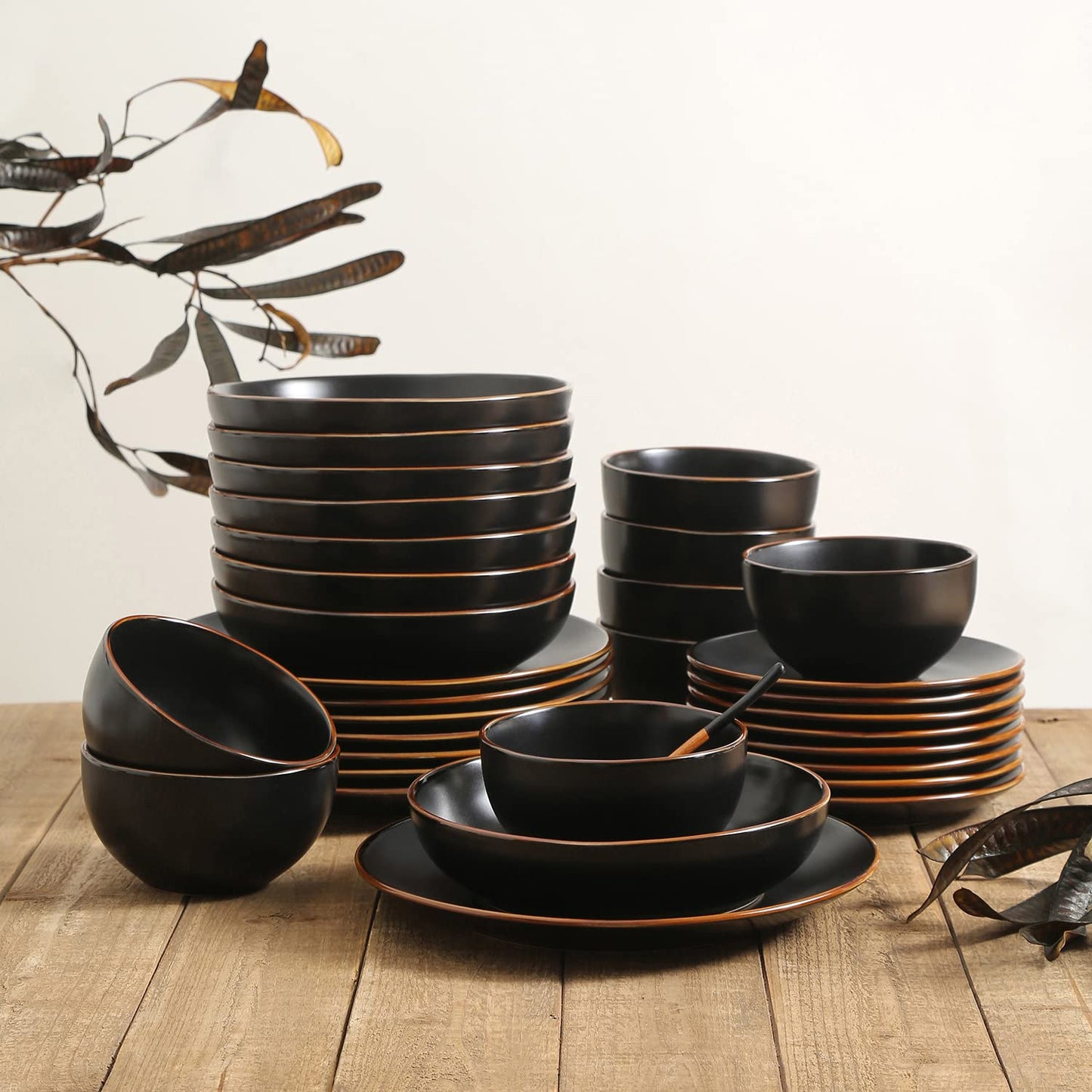 Brasa 32-Piece Modern Stoneware Dinnerware Set – Plates & Bowls for 8