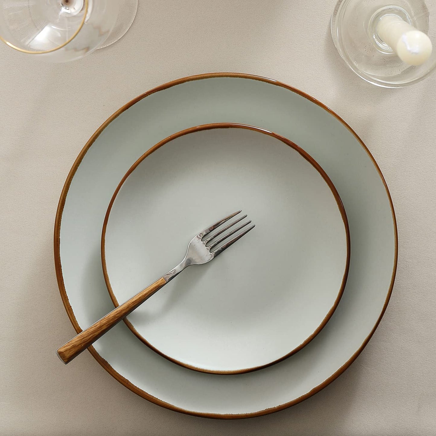Brasa 32-Piece Modern Stoneware Dinnerware Set – Plates & Bowls for 8