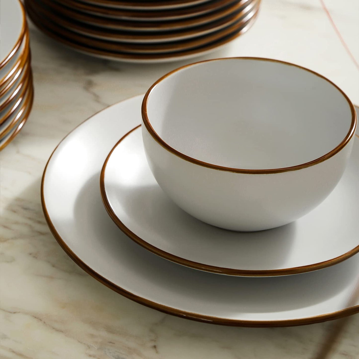 Brasa 32-Piece Modern Stoneware Dinnerware Set – Plates & Bowls for 8