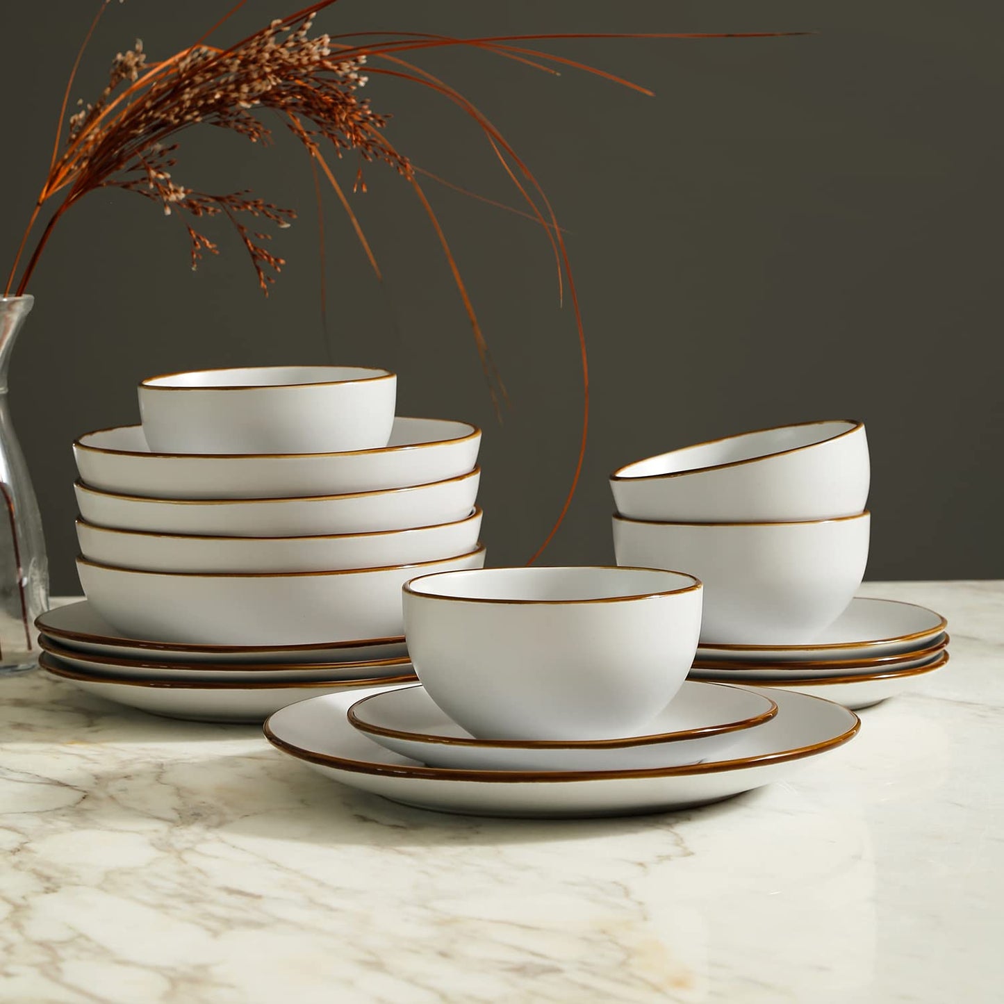 Brasa 32-Piece Modern Stoneware Dinnerware Set – Plates & Bowls for 8